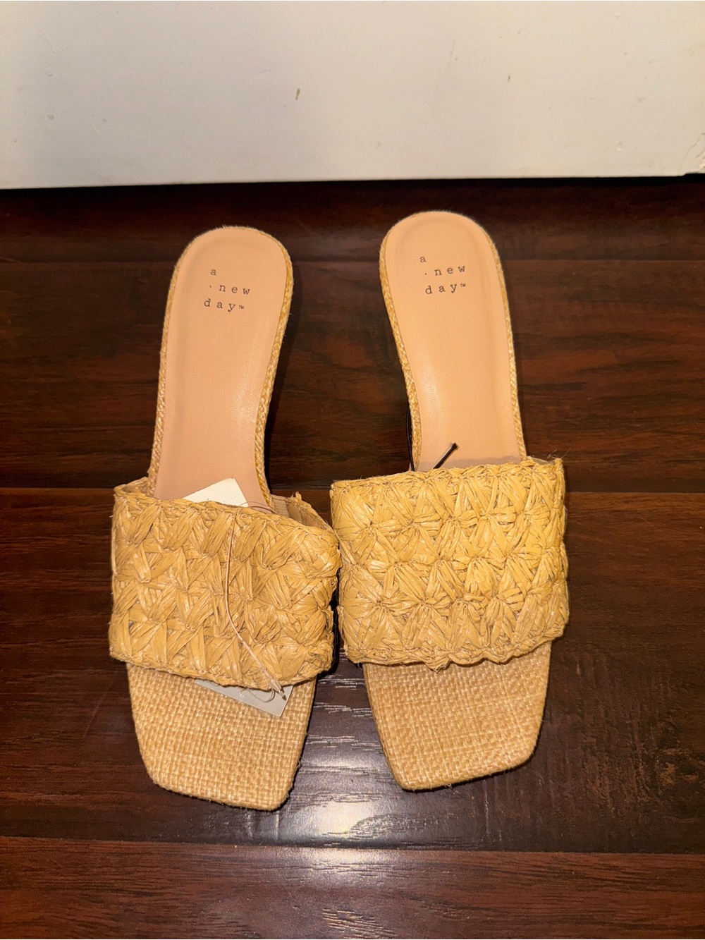 A New Day Women's Woven heels Sz 9